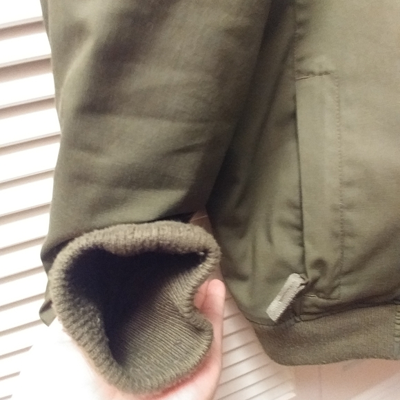 Women's Green Hooded Woods Winter Jacket - Picture 4 of 8